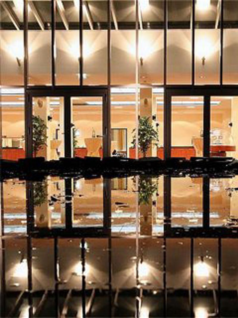 Courtyard By Marriott